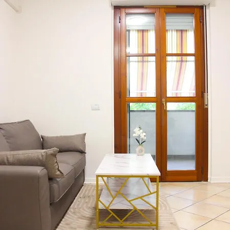 Peretola Airport + Park Appartamento *